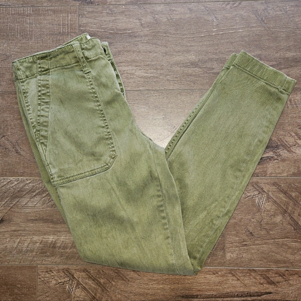 J. Crew Army Green Khaki Straight Leg Pants - Size 27 - Picture 5 of 8